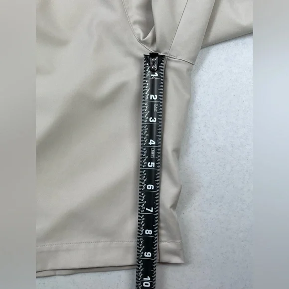 Adidas Men’s 9” Cream Performance Shorts. Pleated Front. Tag Size 34 - Picture 7 of 11